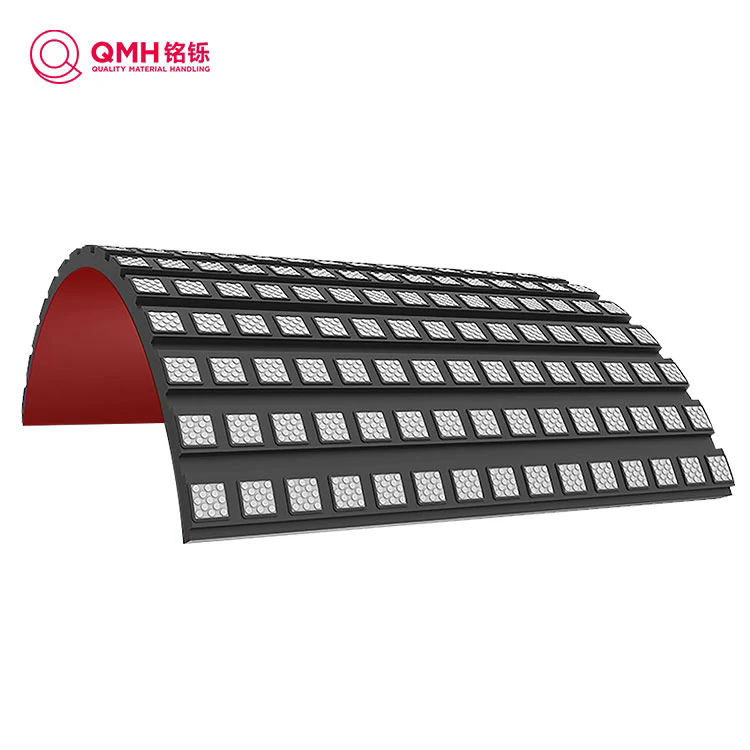 كيف يؤدي تأخر البكرة الخزفية إلى تحسين أداء الناقل؟